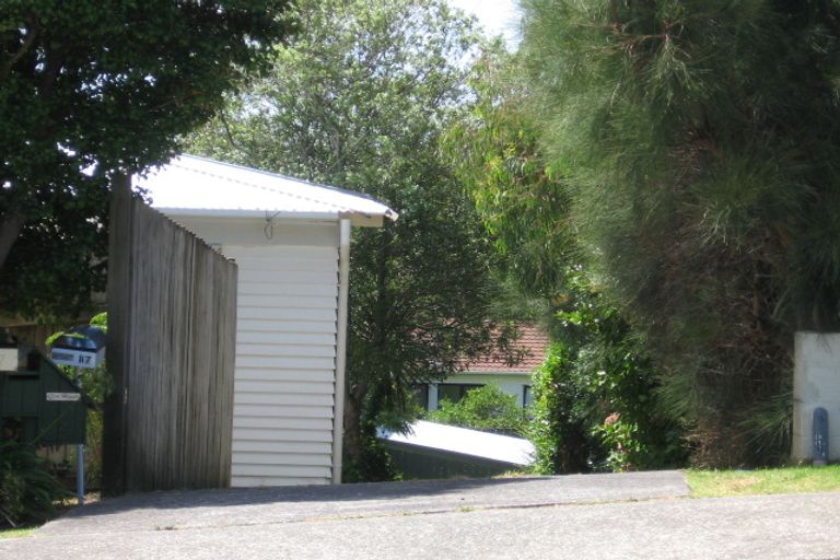 Photo of property in 1/117 Rangatira Road, Beach Haven, Auckland, 0626