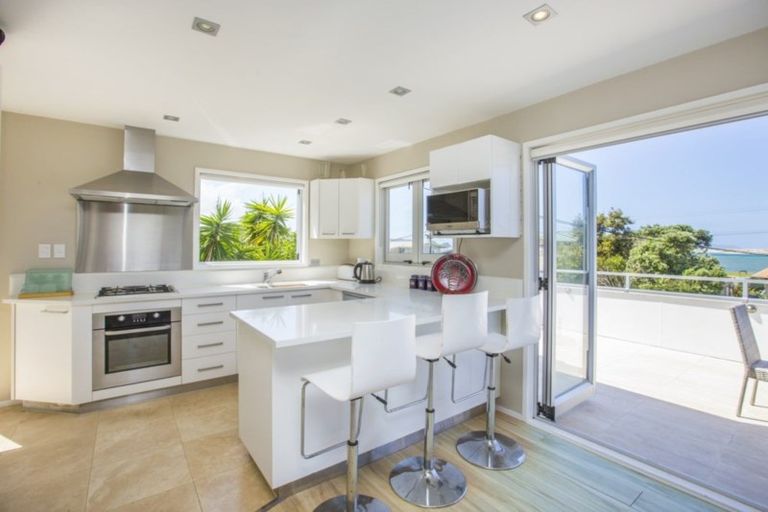 Photo of property in 32 Lincoln Street, Mangawhai Heads, Mangawhai, 0505