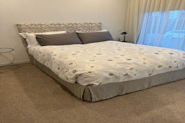 Photo of property in 7/2 Marlborough Crescent, Hobsonville, Auckland, 0616