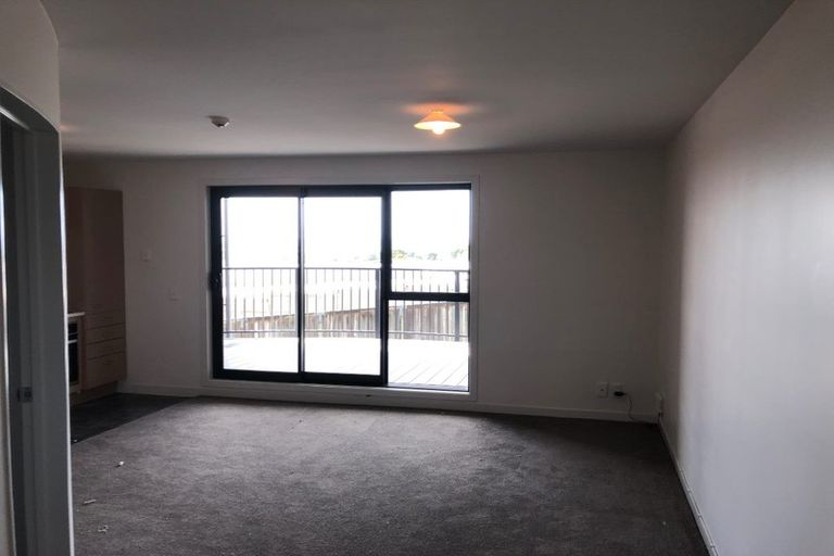Photo of property in 8/241 Hinemoa Street, Birkenhead, Auckland, 0626
