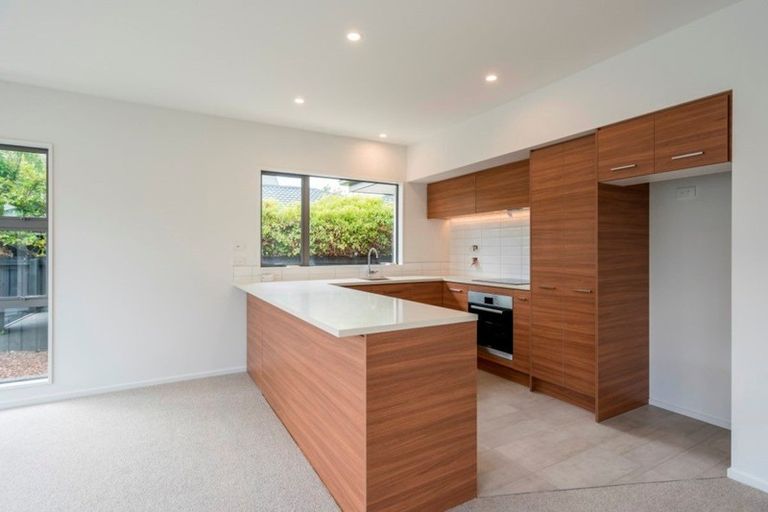 Photo of property in 21a Brenchley Avenue, Strowan, Christchurch, 8052