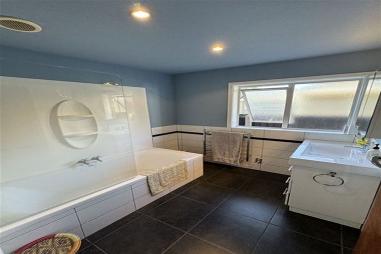 Photo of property in 15 Ethne Street, Mairehau, Christchurch, 8013