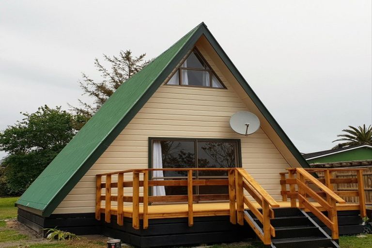 Photo of property in 25 Orowaiti Road, Westport, 7825