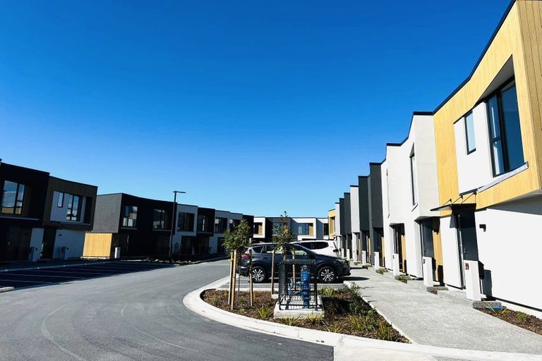 Photo of property in 37/10 Trieste Way, Paraparaumu, 5032