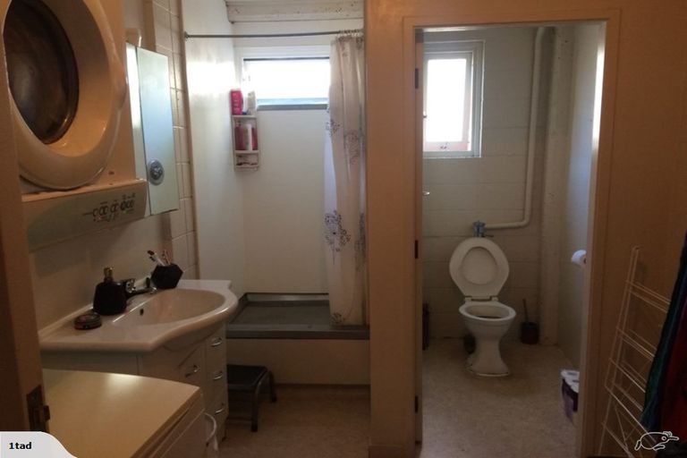 Photo of property in 12a Douglas Street, Levin, 5510