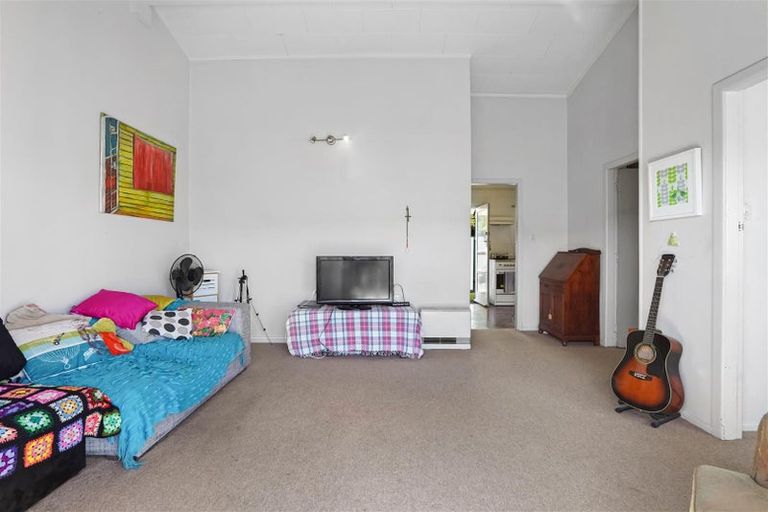 Photo of property in 9 Seddon Road, Frankton, Hamilton, 3204