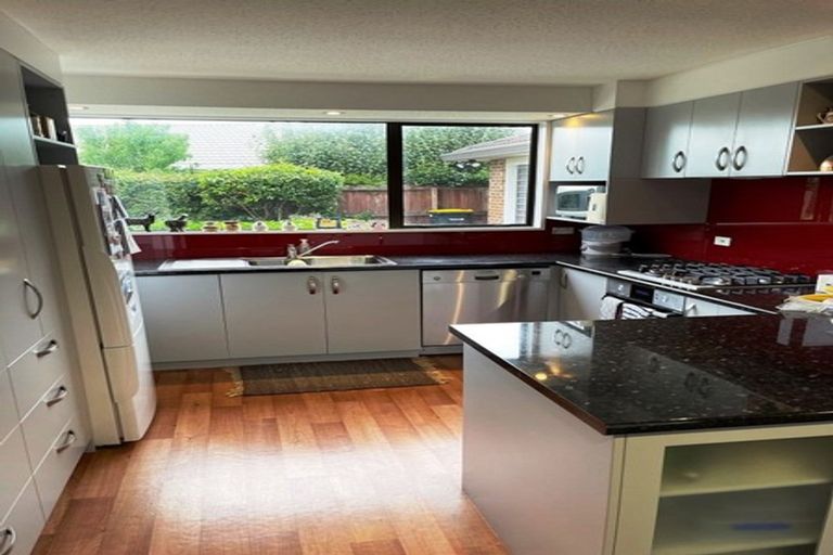 Photo of property in 40 Ben Nevis Drive, Broomfield, Christchurch, 8042