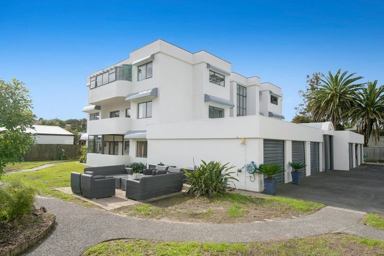 Photo of property in 7c Puriri Avenue, Orewa, 0931