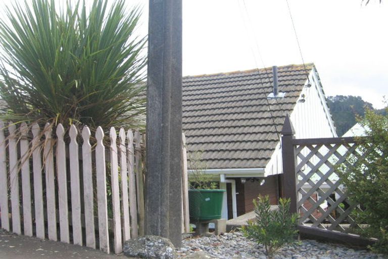 Photo of property in 26 Collier Avenue, Karori, Wellington, 6012