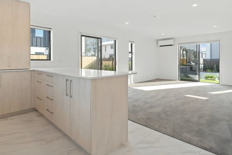 Photo of property in 50 Mohua Lane, Upper Riccarton, Christchurch, 8041