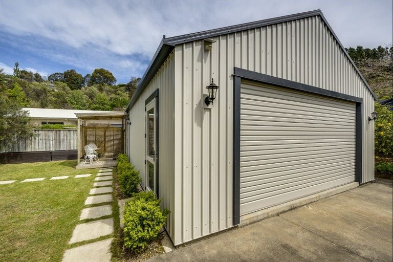 Photo of property in 82 Kent Terrace, Taradale, Napier, 4112