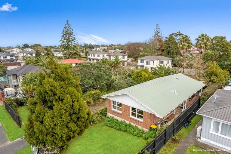 Photo of property in 33a Landon Avenue, Mangere East, Auckland, 2024