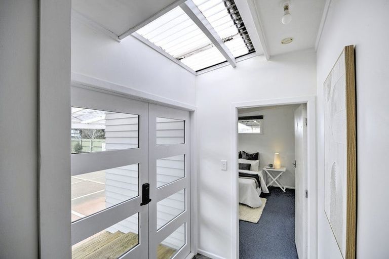 Photo of property in 37 Brandon Street, Featherston, 5710