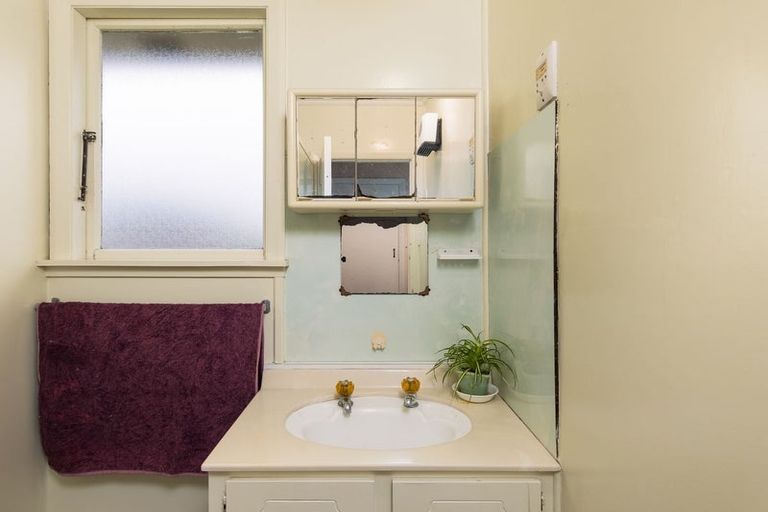 Photo of property in 13 Point Bush Road, Waimate, 7924