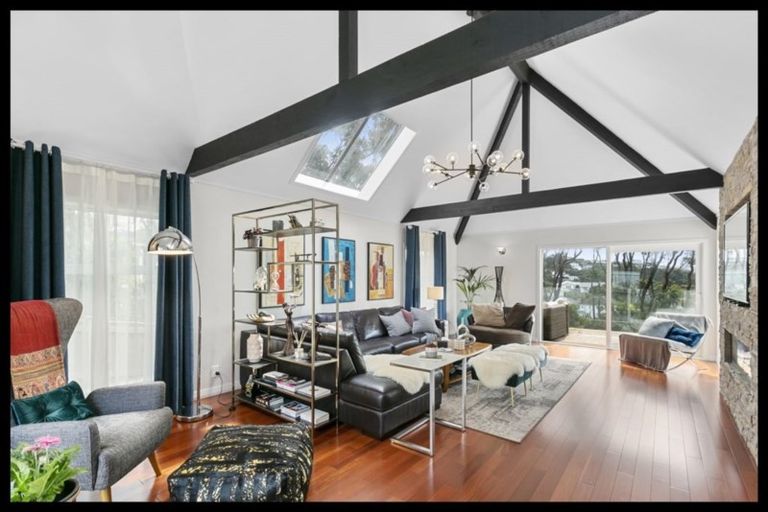 Photo of property in 19 Jubilee Road, Khandallah, Wellington, 6035