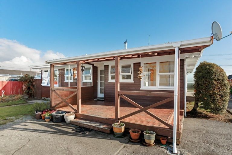 Photo of property in 45 Domett Street, Westport, 7825