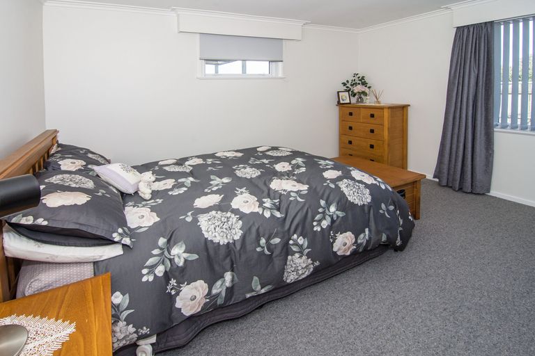 Photo of property in 76 Raglan Street, Lansdowne, Masterton, 5810