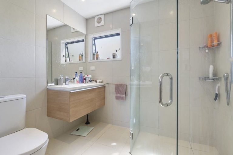 Photo of property in 1/64 Centorian Drive, Windsor Park, Auckland, 0632