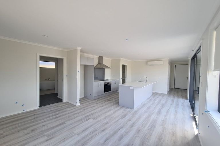 Photo of property in 18 Anchor Crescent, Papamoa, 3118