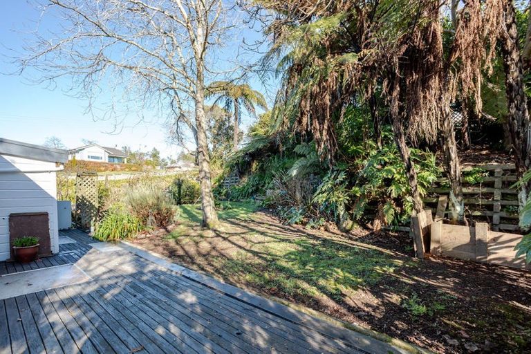 Photo of property in 1 Carlson Street, Dannevirke, 4930