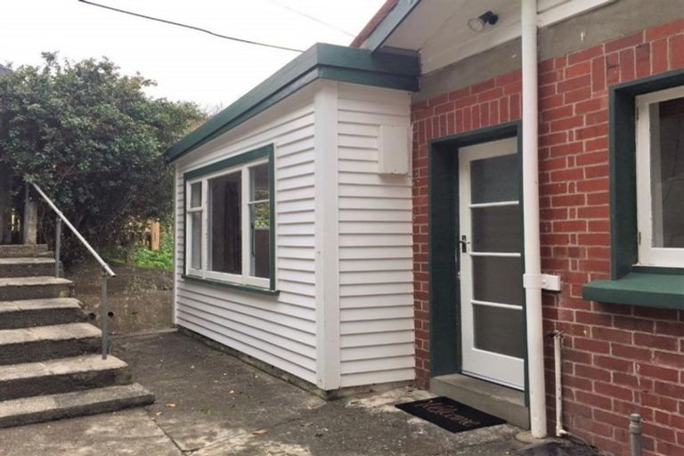 Photo of property in 19 Rothsay Road, Ngaio, Wellington, 6035