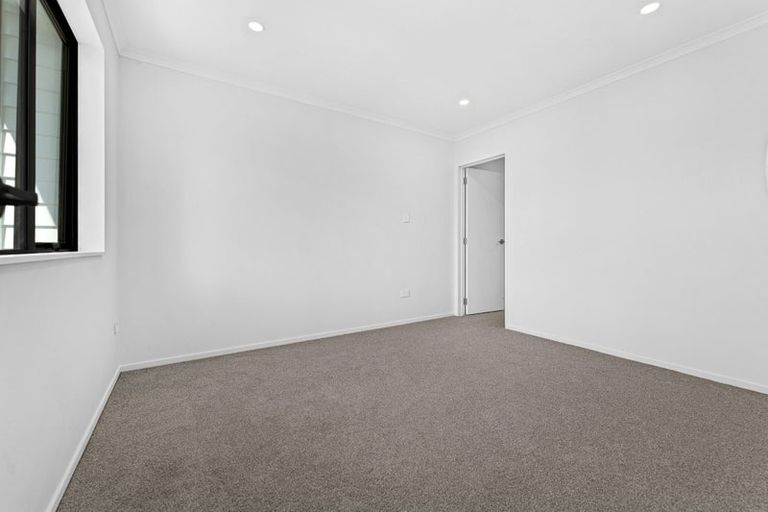 Photo of property in 8b Gardiner Grove, Mangere East, Auckland, 2024