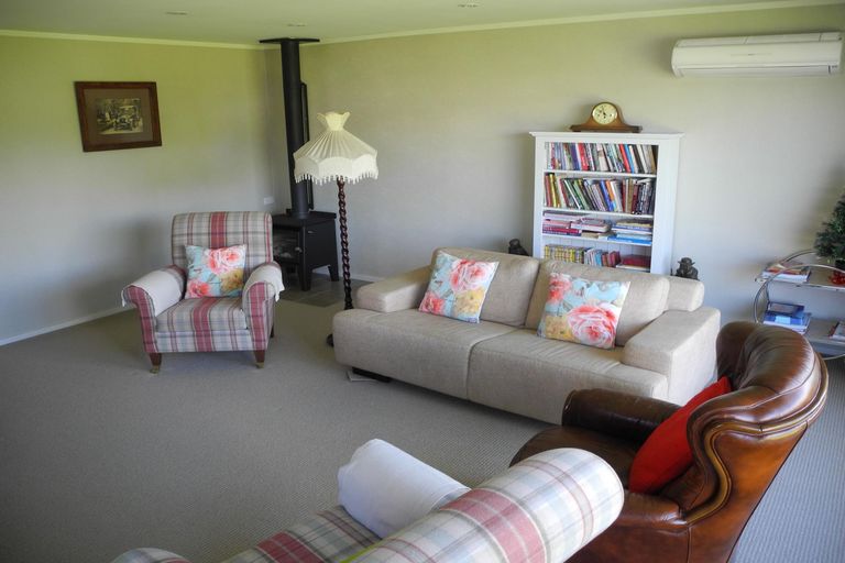 Photo of property in 90 High Street, Waimate, 7924