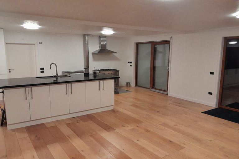 Photo of property in 24 Hauraki Road, Hauraki, Auckland, 0622