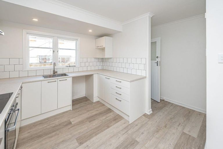 Photo of property in 77 Thatcher Street, Castlecliff, Whanganui, 4501