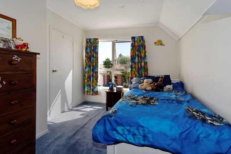 Photo of property in 123 Wirihana Road, Titirangi, Auckland, 0604