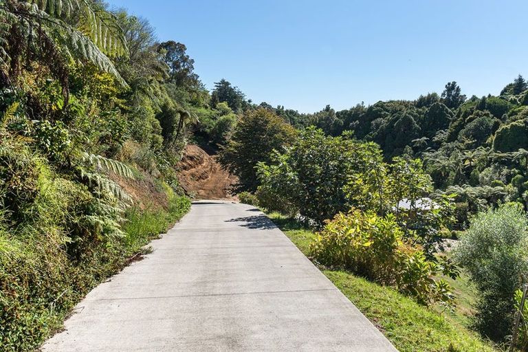 Photo of property in 144b Heta Road, Highlands Park, New Plymouth, 4312