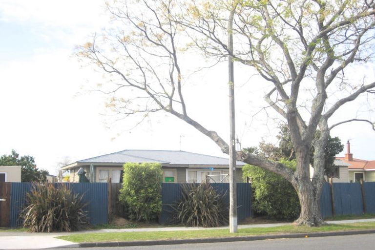 Photo of property in 30 Geddis Avenue, Maraenui, Napier, 4110