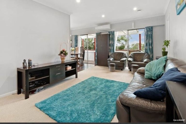 Photo of property in 27 Roseanne Road, Manurewa, Auckland, 2102