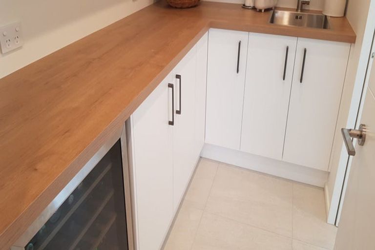 Photo of property in 12 Mccahon Drive, Rangiora, 7400