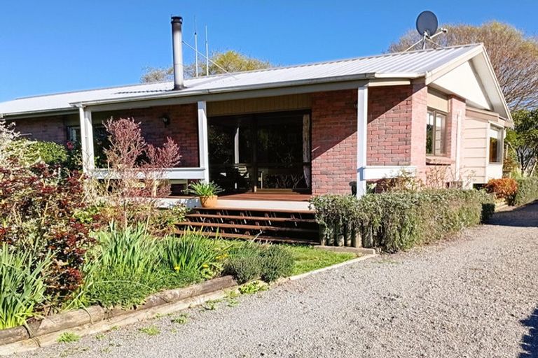 Photo of property in 12 Deller Drive, Carterton, 5713