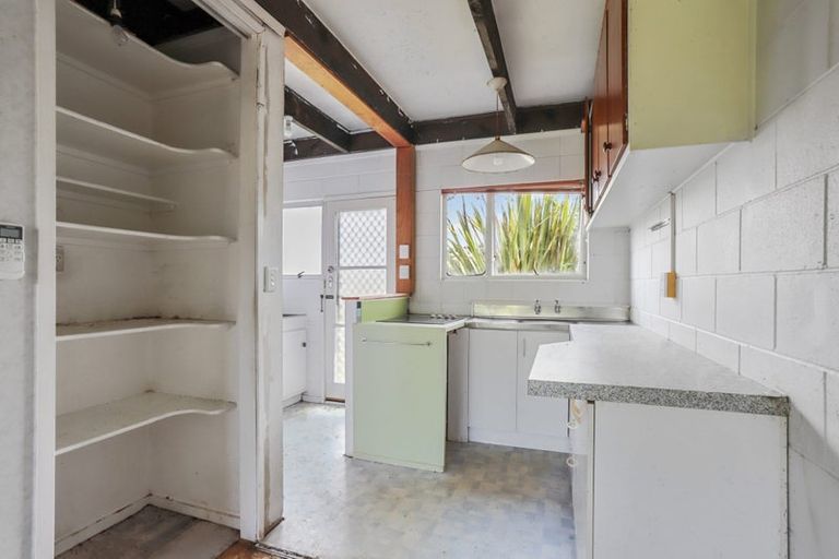 Photo of property in 1/22c Evans Road, Glen Eden, Auckland, 0602