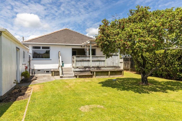 Photo of property in 42 Doralto Road, Frankleigh Park, New Plymouth, 4310