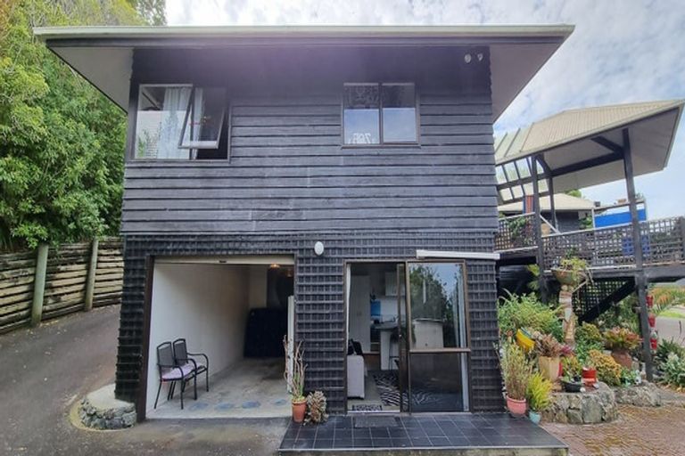 Photo of property in 54 Beach Road, Onerahi, Whangarei, 0110