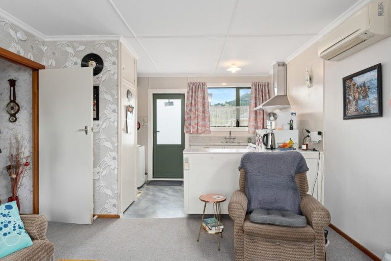 Photo of property in 15c Queen Street, Mosgiel, 9024