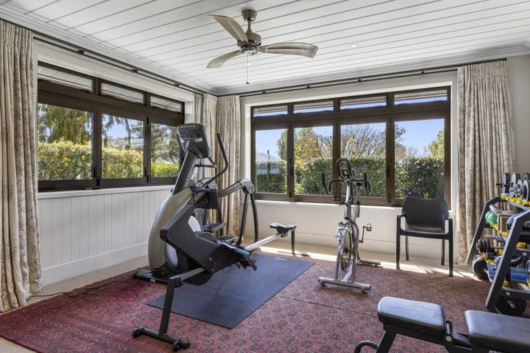 Photo of property in 12 Mahuta Road, Waitahanui, Taupo, 3378