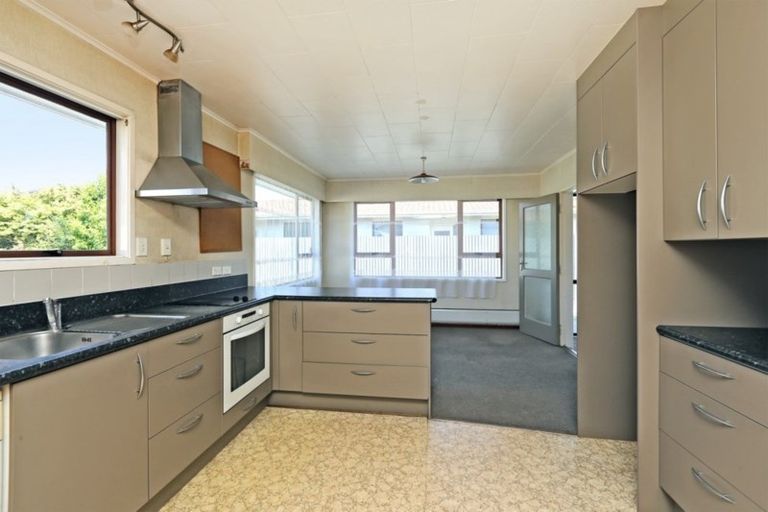 Photo of property in 3/211 Ikanui Road, Frimley, Hastings, 4120