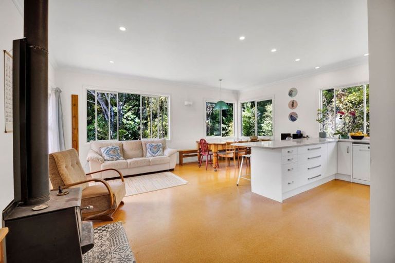 Photo of property in 35 Kelly Street, Inglewood, 4330