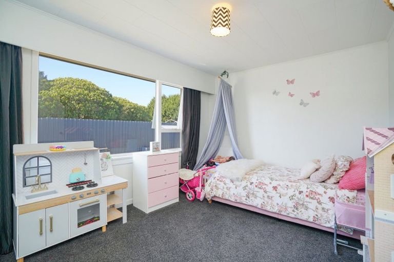 Photo of property in 6 Oteramika Road, Rockdale, Invercargill, 9812