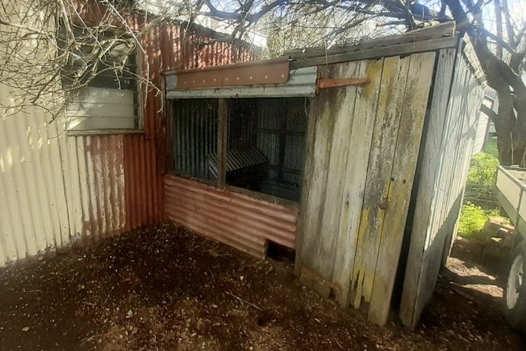 Photo of property in 49 Phillips Street, Tikokino, 4273