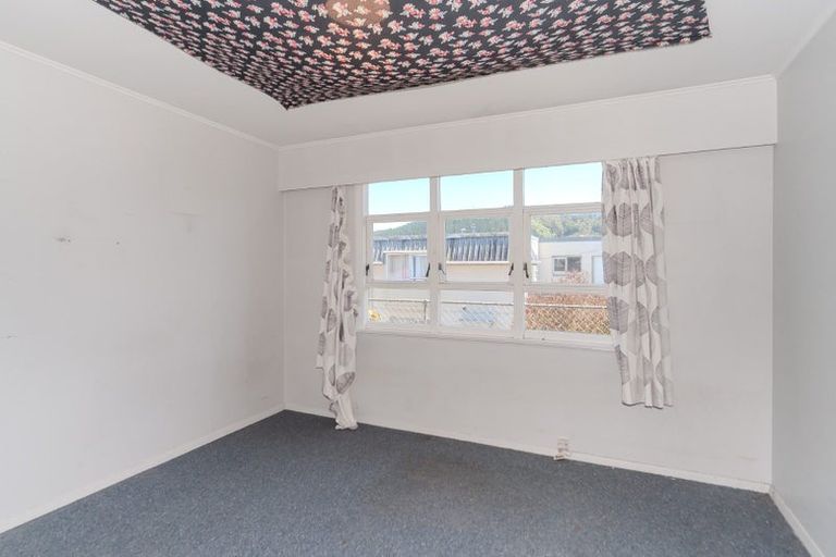 Photo of property in Wellway Flats, 45 Mcparland Street, Ebdentown, Upper Hutt, 5018