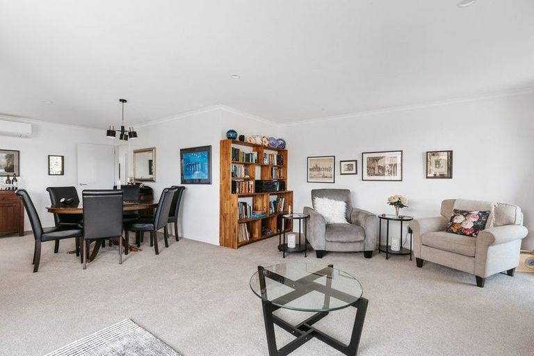 Photo of property in 30 Kauri Lane, Omokoroa, 3114