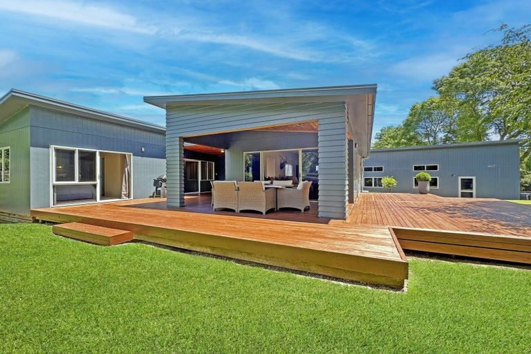 Photo of property in 6 Yasmin Lane, Kinloch, Taupo, 3377