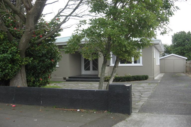 Photo of property in 351 College Street, West End, Palmerston North, 4410