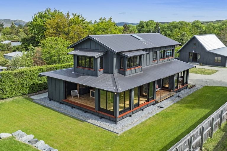 Photo of property in 302 Whitecliffs Road, Whitecliffs, Coalgate, 7673