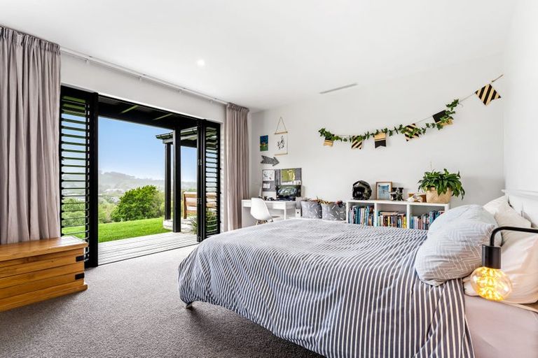 Photo of property in 7 Tamahunga Drive, Matakana, Warkworth, 0985